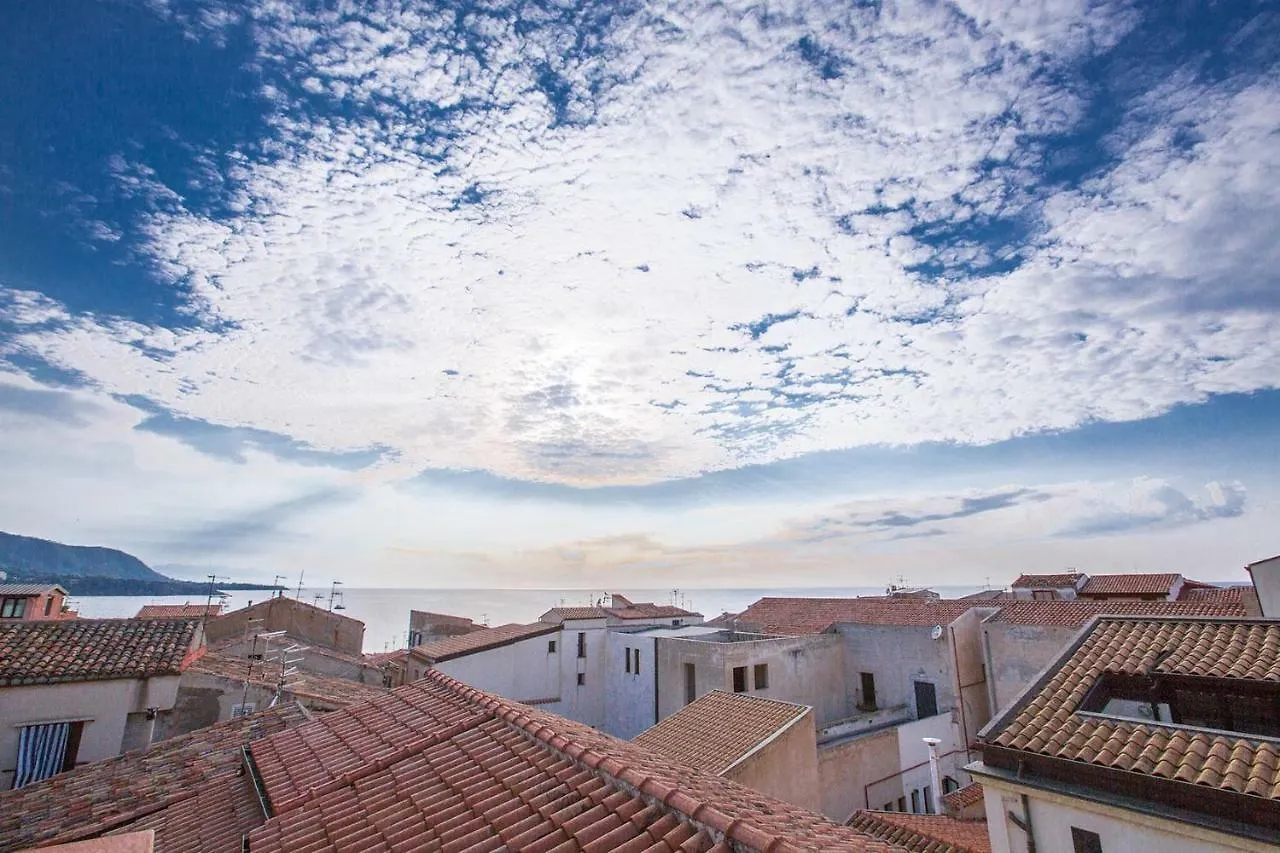Casa Xxv Novembre - Rooftop Terrace Apartment Cefalu