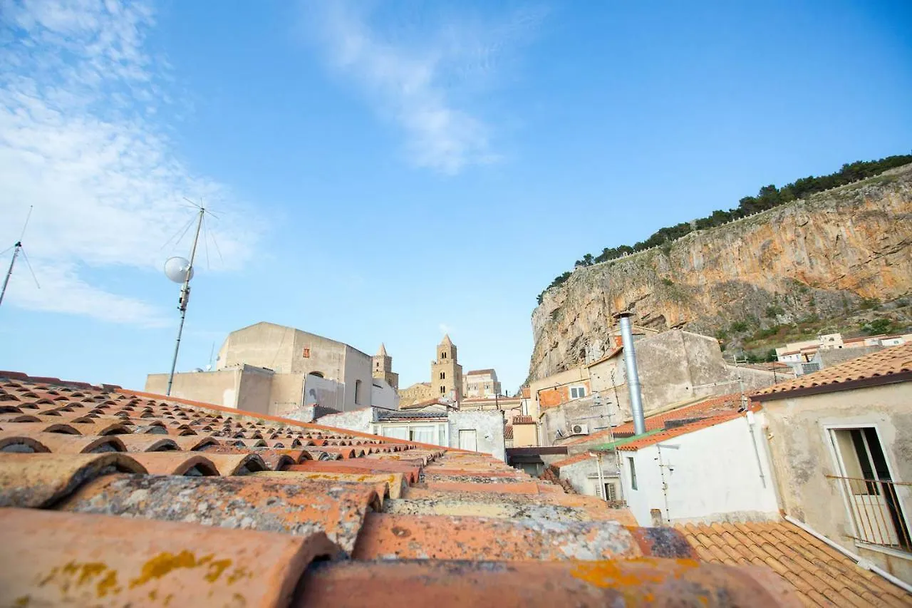 Casa Xxv Novembre - Rooftop Terrace Apartment Cefalu