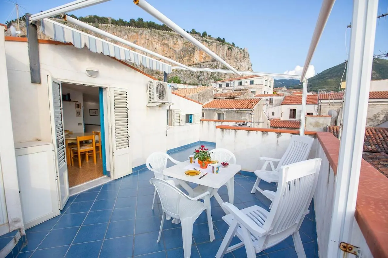 Casa Xxv Novembre - Rooftop Terrace Apartment Cefalu 0*,